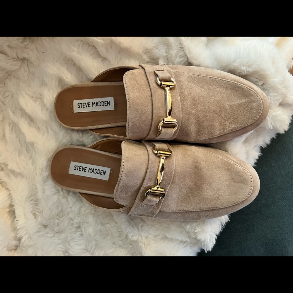 Steve Madden slip on mules Sz 9